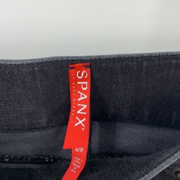 SPANX BY SARA BLAKLEY DISTRESSED ANKLE RAW HEM JEGGINGS SMALL - Picture 5 of 5